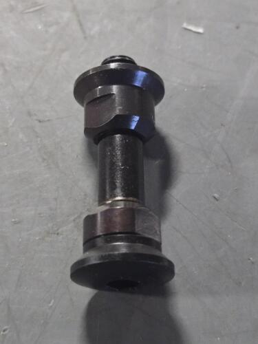 DESCRIPTION: (4) BORING HEAD CENTRAL SCREWS BRAND/MODEL: SECO 90A75040 RETAIL$: $484.00 QTY: 4
