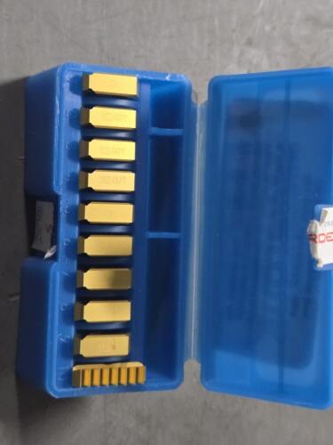 DESCRIPTION: (10) CARBIDE THREAD MILL INSERTS BRAND/MODEL: VARGUS 3BEI14NPT-TM2 VK2 SIZE: 14 TPI RETAIL$: $676.80 QTY: 10