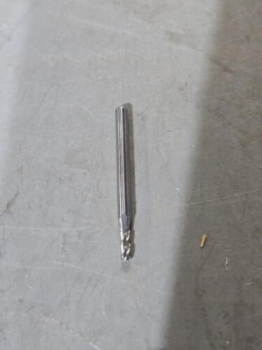 DESCRIPTION: (2) SOLID CARBIDE SQ END MILLS BRAND/MODEL: ACCUPRO 64535529 SIZE: 0.0250" DIA 0.0750" LOC RETAIL$: $65.88 QTY: 2