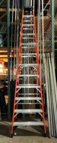 DESCRIPTION: 12FT FIBERGLASS A- FRAME LADDER LOCATION: LEVEL 1 QTY: 1