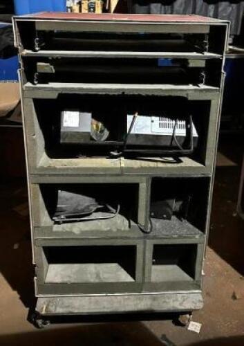 DESCRIPTION: ASSORTED STAGE LIGHTS WITH TRAVEL CASE LOCATION: ELECTRONICS CAGE QTY: 1