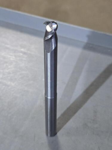 DESCRIPTION: (1) HIGH PERFORMANCE CARBIDE SQ. END MILL BRAND/MODEL: DATA FLUTE HSML20500 SIZE: 1/2" DIAM 3/4" LOC RETAIL$: $ 168,70 QTY: 1
