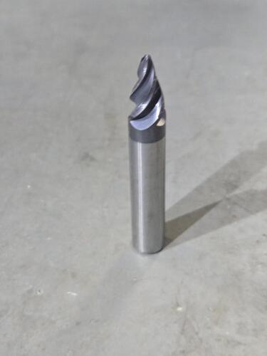 DESCRIPTION: (1) SOLID CARBIDE 15 DEG TAPER FORM BARREL CUTTER END MILL BRAND/MODEL: ACCUPRO 03328903 SIZE: 0.3750" SM END DIA 0.5901" LOC 3/8" SD RET
