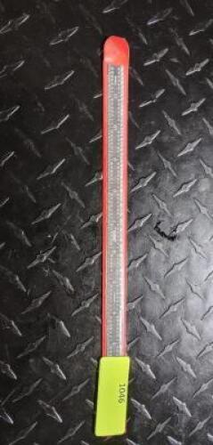 DESCRIPTION: (1) BLACK CHROME EZ-VIEW FLEXIBLE STEEL RULE BRAND/MODEL: SPI 13-919-6 INFORMATION: ENGLISH METRIC GRADUATION STYLE SIZE: 12" L QTY: 1