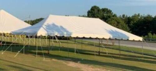 DESCRIPTION: 20X40 WEEKENDER POLE TENT BRAND/MODEL: TENTANDTABLE.COM INFORMATION: INCLUDES: WHITE TOP, 12 2PC 7' LEGS, 2 4PC 13' CENTER POLES, STRINGS