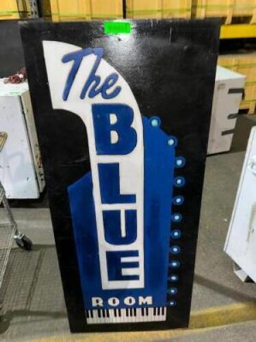 DESCRIPTION: THE BLUE ROOM WOODEN SIGN SIZE: 20"X48" LOCATION: LEVEL 2 QTY: 1