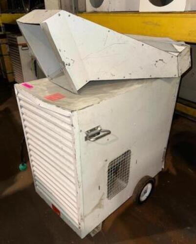 DESCRIPTION: L.B WHITE PREMIER 170 HEATER ADDITIONAL INFORMATION: INCLUDES DIFFUSER, RUNS OFF PROPANE, NEEDS REPAIR LOCATION: LEVEL 2 QTY: 1