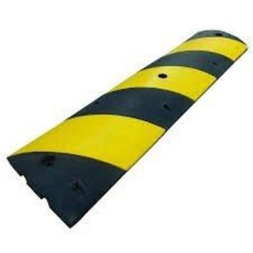 DESCRIPTION: (1) SPEED BUMPBRAND/MODEL: VEVORINFORMATION: BLACK AND YELLOWSIZE: APPROX 12" X 72"RETAIL$: $226.85 EAQTY: 1