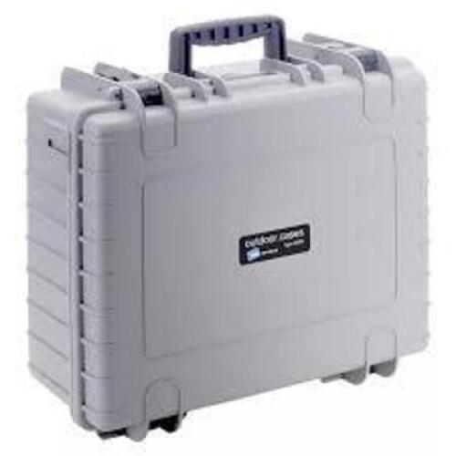 DESCRIPTION: (1) OUTDOOR CASE BRAND/MODEL: B&W INTERNATIONAL TYPE 400 INFORMATION: WHITE, DRONE CASE RETAIL$: $77.00 EA QTY: 1