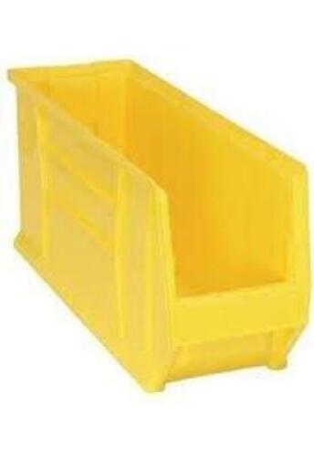 DESCRIPTION: (1) CASE OF (4) HULK CONTAINERBRAND/MODEL: QUANTUM STORAGE #QUS973YLINFORMATION: YELLOWSIZE: 30" X 11" X 10"RETAIL$: $132.08 EAQTY: 1