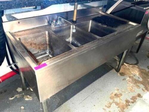 DESCRIPTION: 48" THREE WELL STAINLESS UNDER BAR SINK W/ RIGHT SIDE DRAIN BOARD. ADDITIONAL INFORMATION SINGLE FAUCET. SIZE: 48" LOCATION: BAR QTY: 1