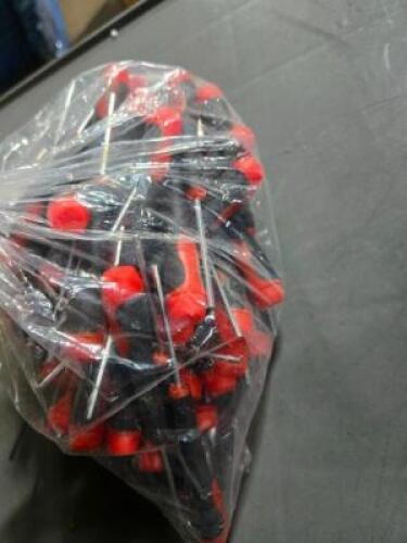 DESCRIPTION: (1) BAG OF APPROX (50) HEX DRIVERS BRAND/MODEL: NONE QTY: 1