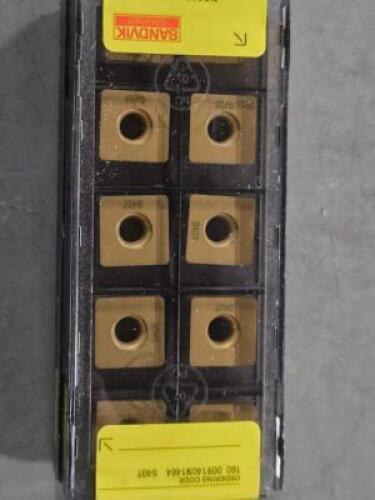 DESCRIPTION: (20) CARBIDE MILLING INSERTS BRAND/MODEL: SANDVIK COROMANT 180_009140N1464 S40T INFORMATION: 690-14016M-E-SL RETAIL$: $692.00 QTY: 20