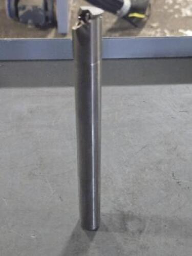 DESCRIPTION: (1) INDEXABLE BORING BAR BRAND/MODEL: ISCAR A16Q SDXNL-07 SIZE: 20mm RETAIL$: $227.00 QTY: 1