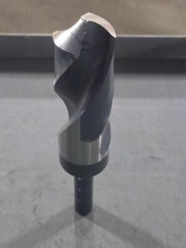 DESCRIPTION: (1) HSS REDUCED SHANK DRILL BIT BRAND/MODEL: PRECISION TWIST DRILL 78580214 SIZE: 1-15/64" DIA 1/2" SD RETAIL$: $129.27 QTY: 1