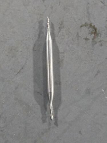 DESCRIPTION: (1) HSS SQ END MILL BRAND/MODEL: VC 71929046 SIZE: 1/16" DIA 7/32" LOC RETAIL$: $26.39 QTY: 1