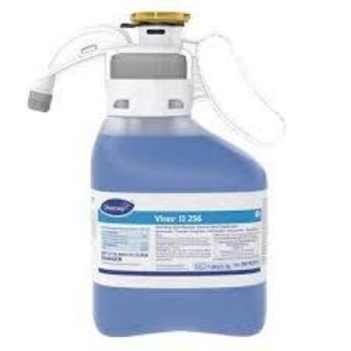 DESCRIPTION: (4) VIREX PLUS ONE STEP DISINFECTANT CLEANER AND DEODORIZER BRAND/MODEL: DIVERSEY SIZE: 1.58 US QT RETAIL$: $50.67 EA QTY: 4