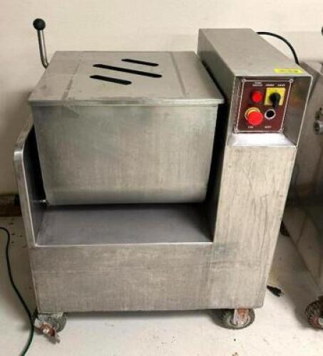 DESCRIPTION: FILLING MIXER BRAND/MODEL: CHEF BX50A LOCATION: PRODUCTION AREA QTY: 1