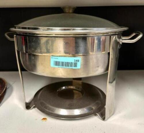 DESCRIPTION: ROUND CHAFING DISH WITH LID LOCATION: KITCHEN QTY: 1