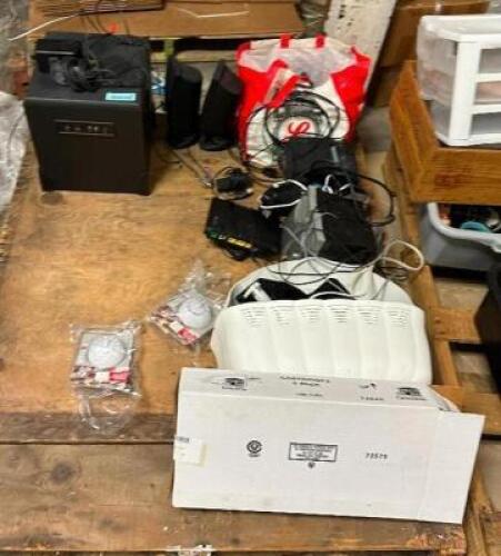 DESCRIPTION: ASSORTED ELECTRONICS AS SHOWN INFORMATION: SEE PHOTOS FOR MORE DETAIL LOCATION: STORAGE QTY: 1