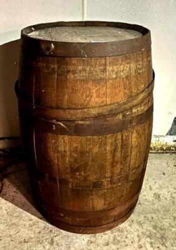 DESCRIPTION: OLD WOODEN BARREL LOCATION: STORAGE QTY: 1
