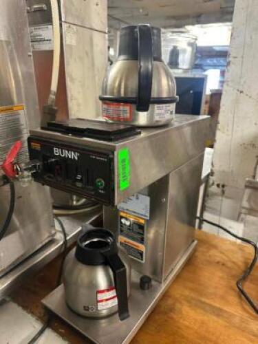 BUNN COMMERCIAL BREWER W/ DECANTER