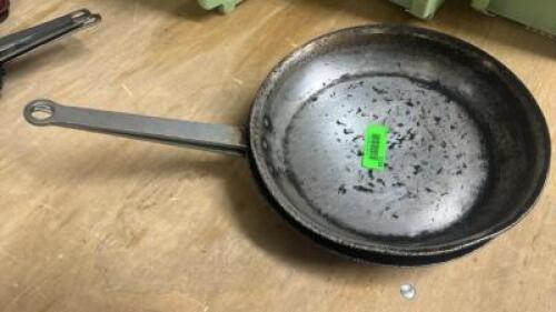 (2) 12" SKILLETS