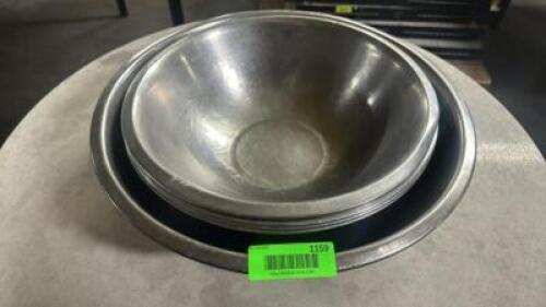 (5) PIECE STAINLESS MIXING BOWL SET