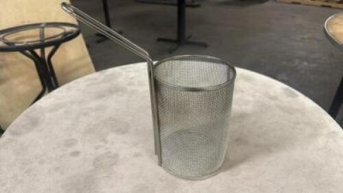 (4) MESH WIRE PASTA BASKETS