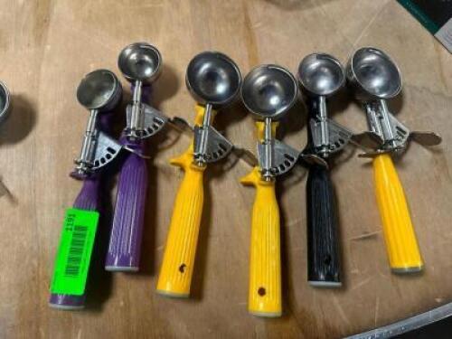 (6) ASSORTED STAINLESS SCOOPS