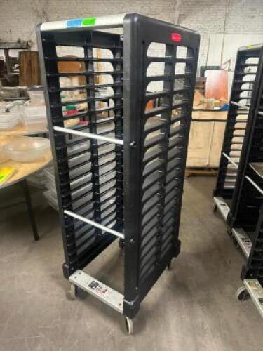 RUBBERMAID 20 PAN PLASTIC TRAY RACK