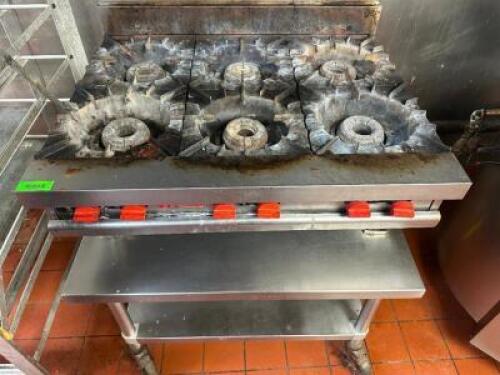 VULCAN SIX BURNER COUNTER TOP RANGE. TABLE IS NOT INCLUDED IN THIS LOT.