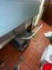MANITOWOC 1810 HALF SIZE CUBE ICE MACHINE W/ FOLLET ICE BIN. REMOTE COOLED. - 4