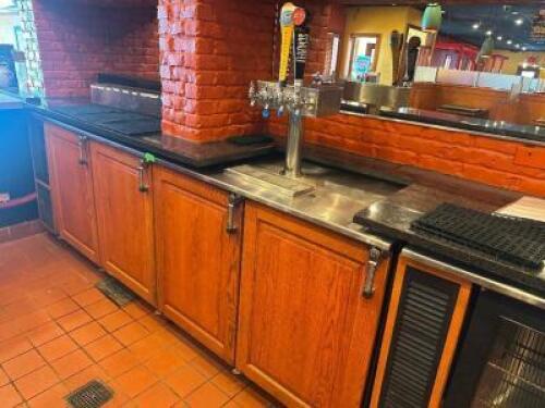 GLASTENDER 108" FOUR DOOR BACK BAR COOLER W/ TAP TOWER.