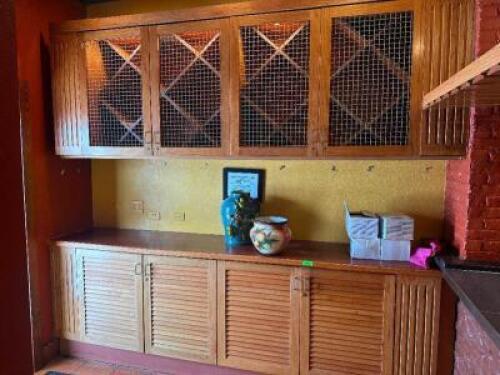 FOUR DOOR LAMINATE WOOD COUNTER AND CABINET SET.