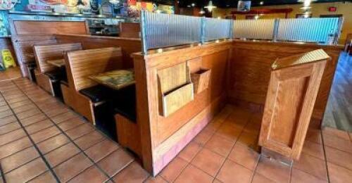 6-TABLE DOUBLE SIDED BOOTH SECTION WITH GLASS DIVIDERS