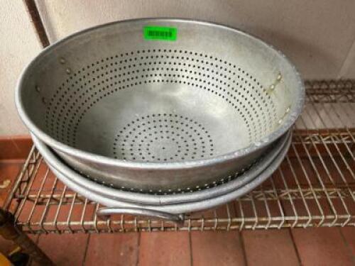 (3) ALUMINUM COLANDERS.