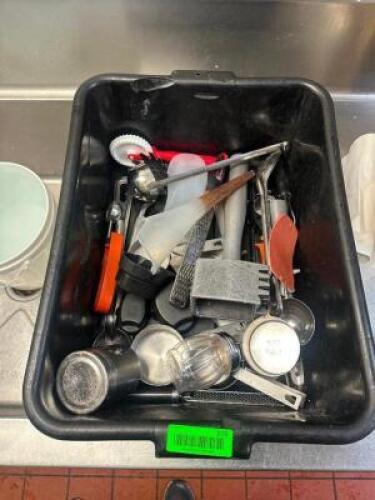 BUS TUB AND CONTENTS - ASSORTED SMALL WARES.