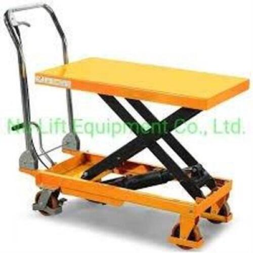 DESCRIPTION: (1) MANUAL SCISSOR LIFTBRAND/MODEL: VEVORINFORMATION: MOBILE, ORANGE, 330LB CAPACITYSIZE: 18" X 28" PLATFORMRETAIL$: $249.99 EAQTY: 1