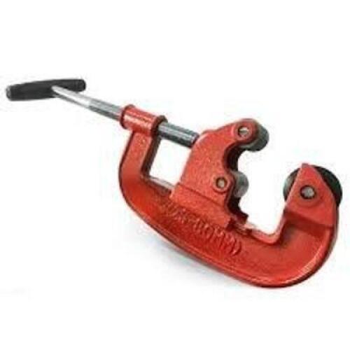 DESCRIPTION: (1) PIPE CUTTER FOR STEEL BRAND/MODEL: WORKSMART #WS-PL-PCUT7-1 INFORMATION: STEEL SIZE: 1-1/4"- 4" RETAIL$: $133.99 EA QTY: 1