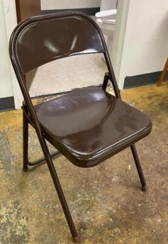 (3) FOLDING CHAIRS