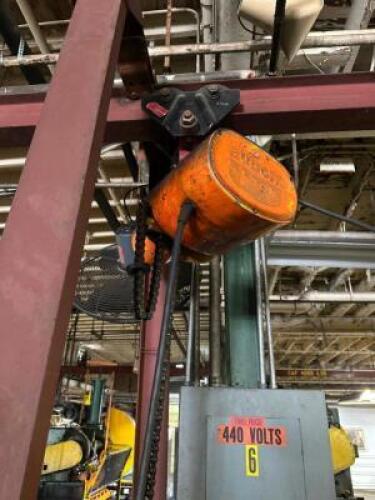 BUDGIT 1 TON ELECTRIC CHAIN HOIST W/ 45' OF METAL BEAM GANTRY
