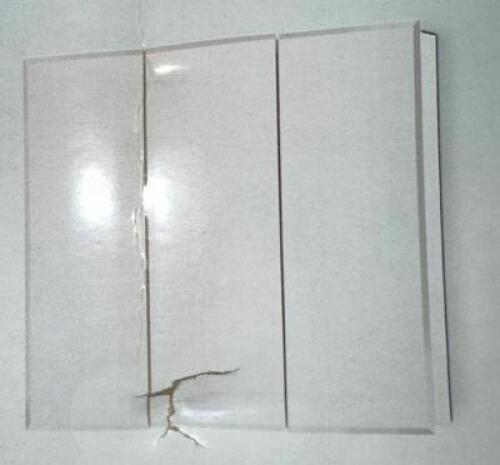 36" FRAMELESS MEDICINE CABINET