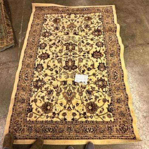 6'X9' AREA RUG