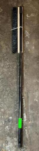18" DRIVEWAY COATER BRUSH