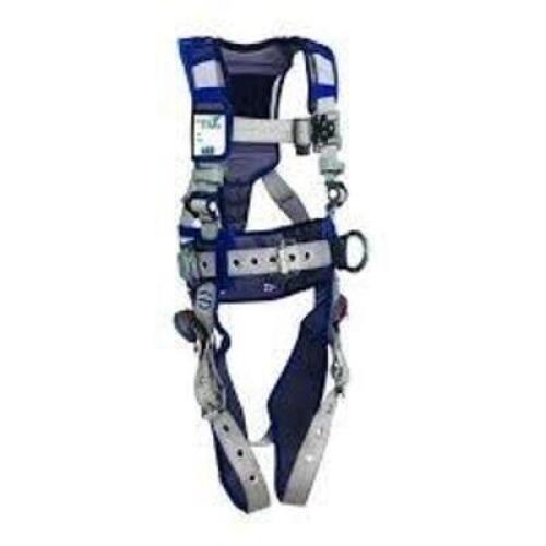 DESCRIPTION: (1) FULL BODY HARNESS BRAND/MODEL: 3M #1112566 SIZE: MEDIUM RETAIL$: $668.23 EA QTY: 1
