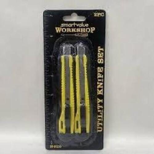 DESCRIPTION: (1) BOX OF MISC HAND TOOLSINFORMATION: INCLUDES UTILITY KNIVES, PLIERS, SCREWDRIVERSQTY: 1