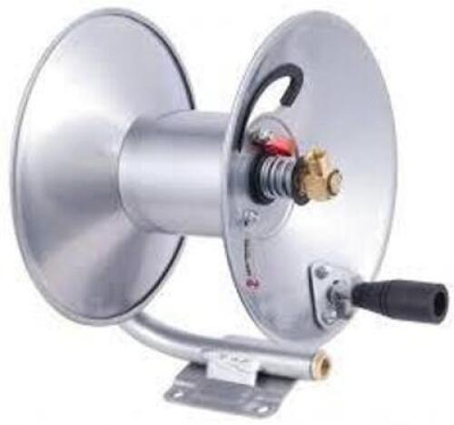 DESCRIPTION: (1) HAND CRANK HOSE REEL BRAND/MODEL: PRO-SOURCE #2840031055PRO SIZE: 3/8" X 100' RETAIL$: $73.68 EA QTY: 1