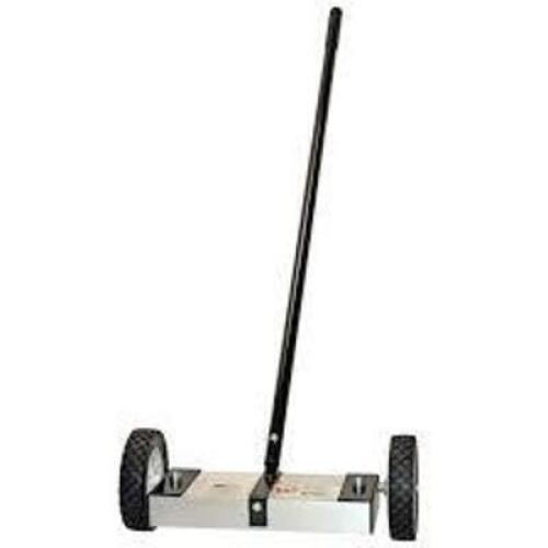 DESCRIPTION: (1) FIXED MAGNET FLOOR SWEEPER BRAND/MODEL: INDUSTRIAL SIZE: 80 LB RETAIL$: $102.00 EA QTY: 1