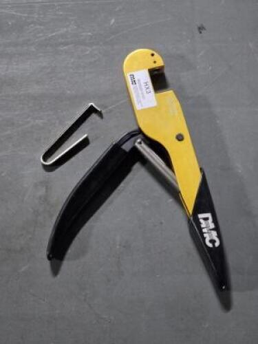 DESCRIPTION: (1) OPEN FRAME CPRIMPING TOOL BRAND/MODEL: DMC HX3 RETAIL$: $666.75 QTY: 1